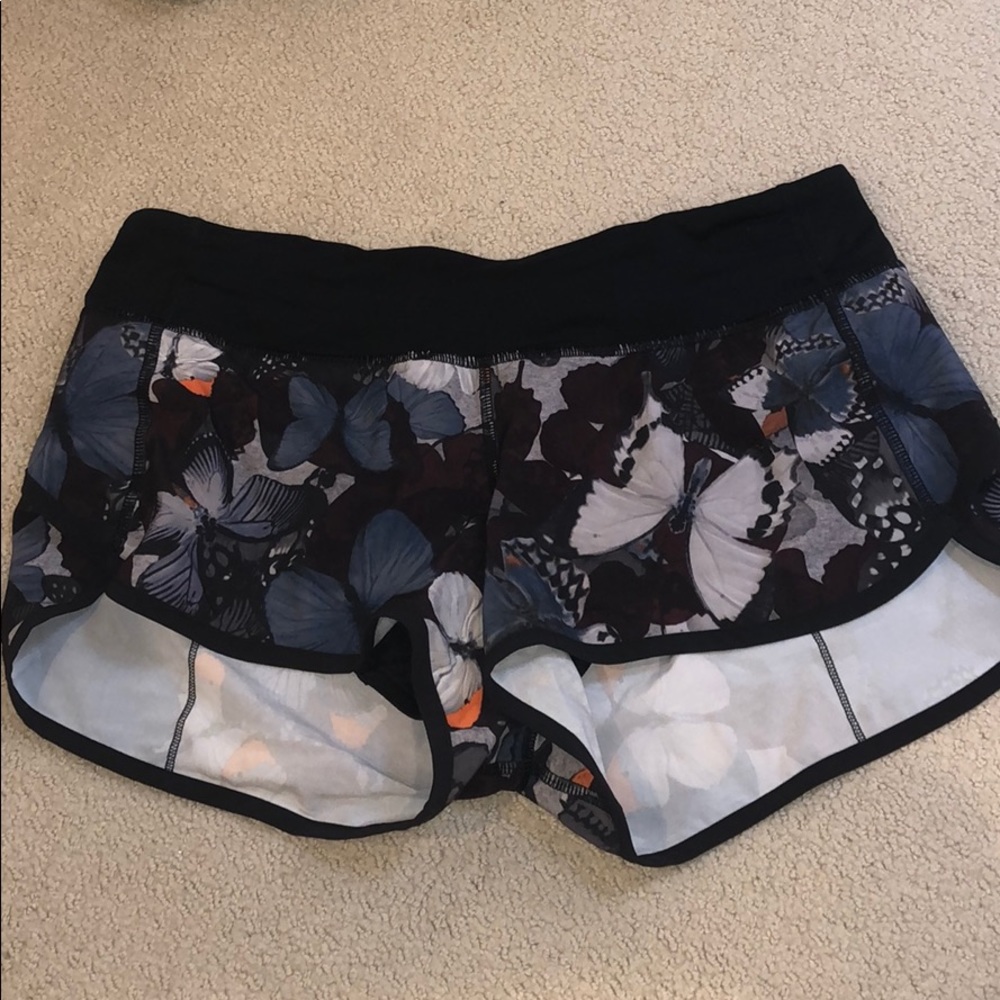 Lululemon speed up shorts 2.5”
